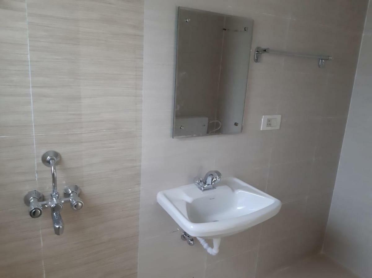 Mandakini Enclave Avadh Vihar Yojna Otel Lucknow Dış mekan fotoğraf